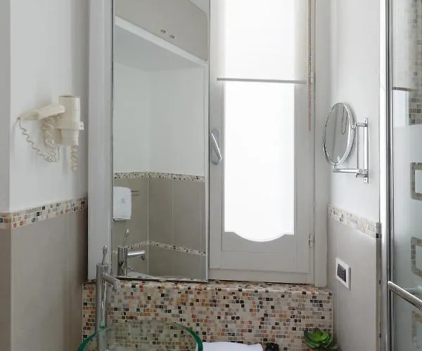 Relais Centro Nocleg ze śniadaniem