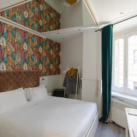 ベッド・アンド・ブレックファスト ルレ セントロ ローマ